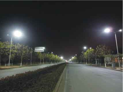 產(chǎn)品名稱：LED路燈（180W）
